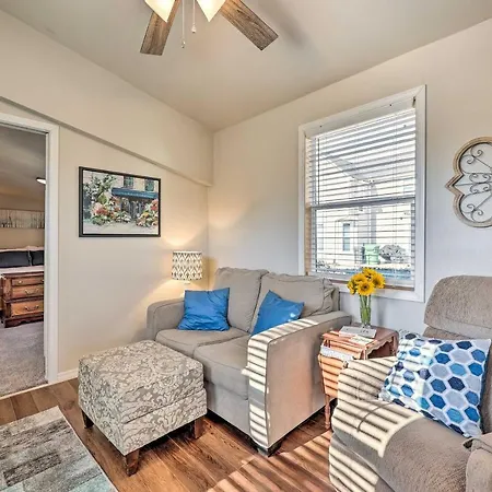 Cozy Rogers Home With Patio, Near Downtown! Exterior photo